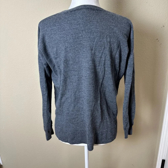 J. CREW 100% Merino Wool Grey V Neck Classic Sweater - size small - Picture 7 of 11